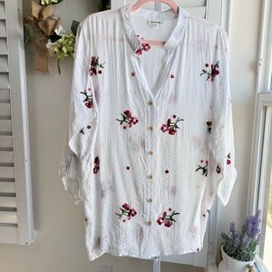 Kindred. Size XL. 100. Loose fit.